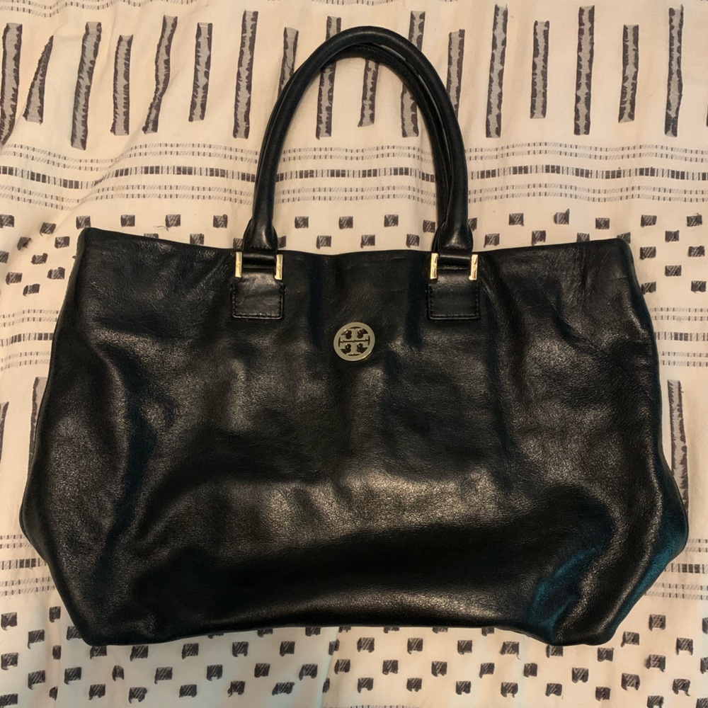 TORY BURCH TOTE BAG!